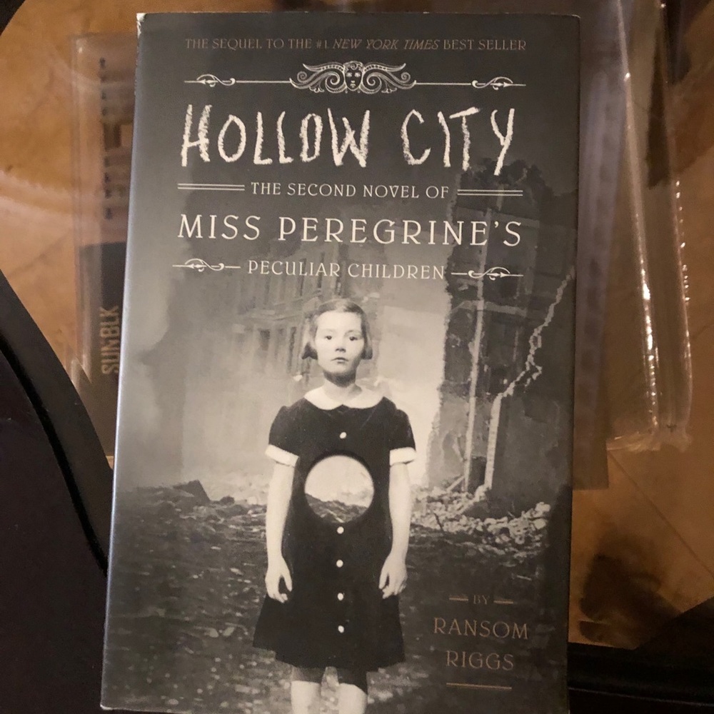 Hollow City